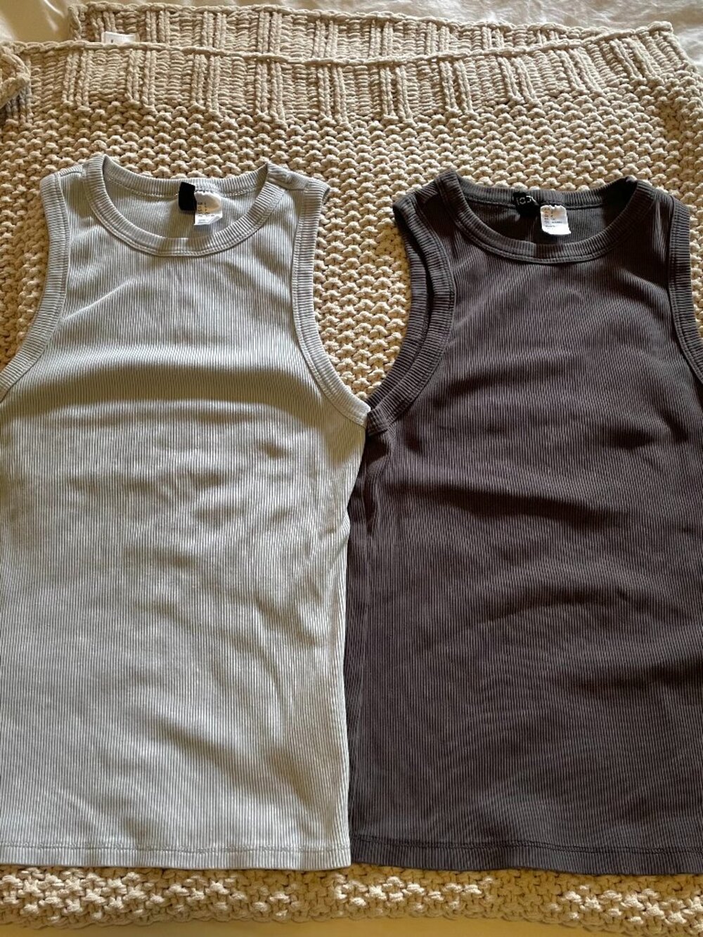 H&M tank top - Size S